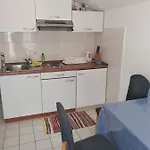 Ante * Brodarica (Sibenik-Knin)